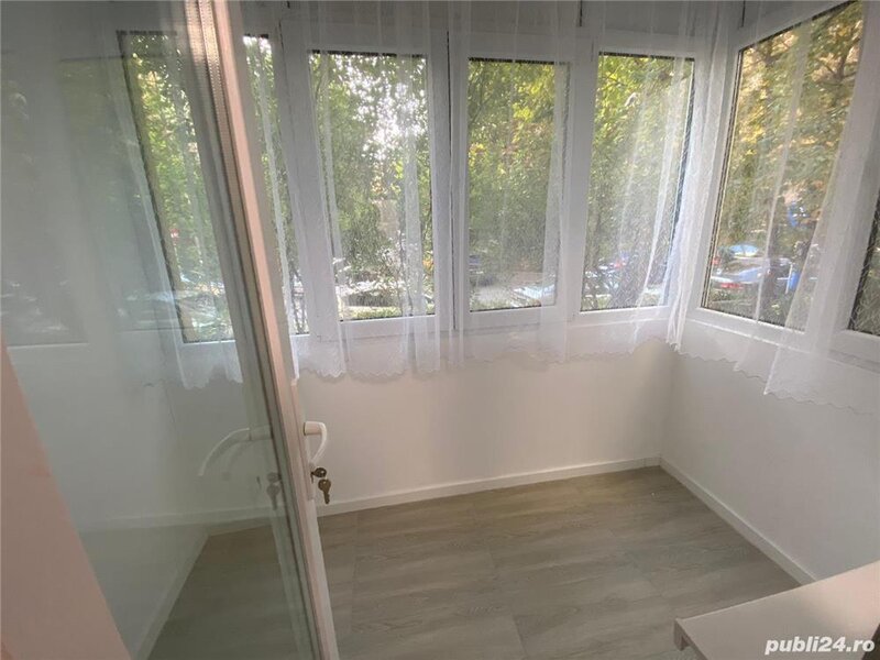 Mega Mall, Pantelimon, sector 2.